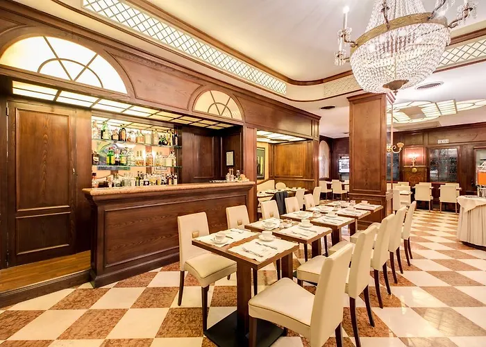 Romana ResidenceAlbergo